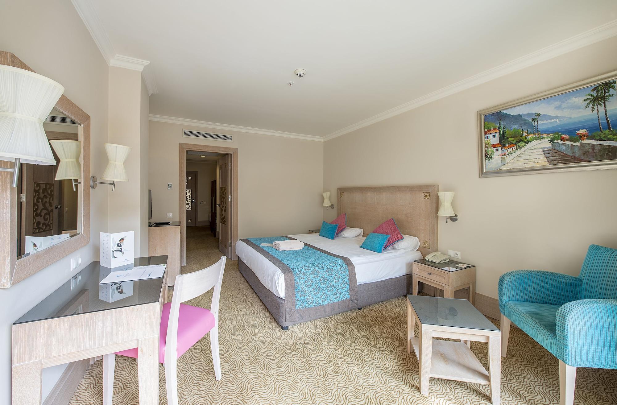 Ośrodek wypoczynkowy Crystal De Luxe & 5*